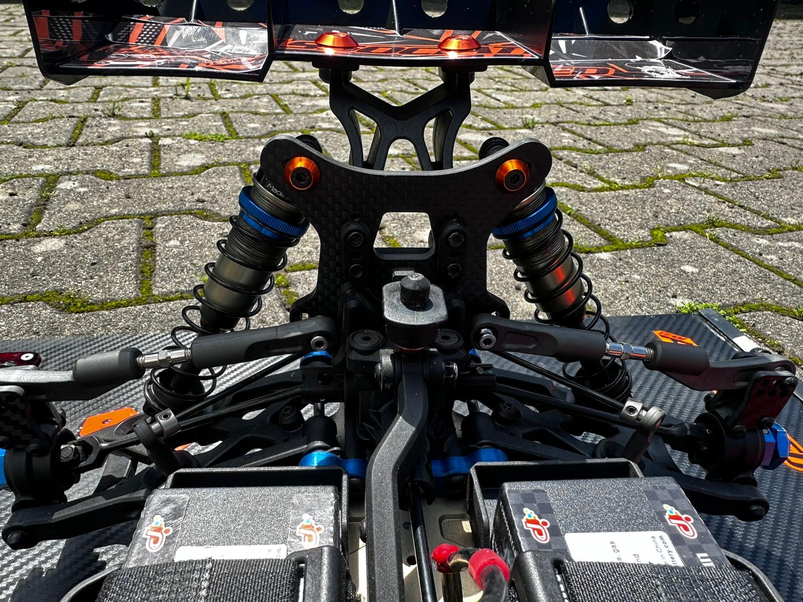 Team Associated RC 8B4.1 Rear Shock Tower