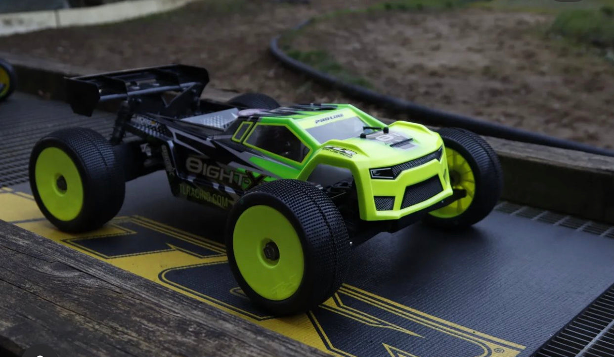 Team Losi Racing 8IGHT-XT