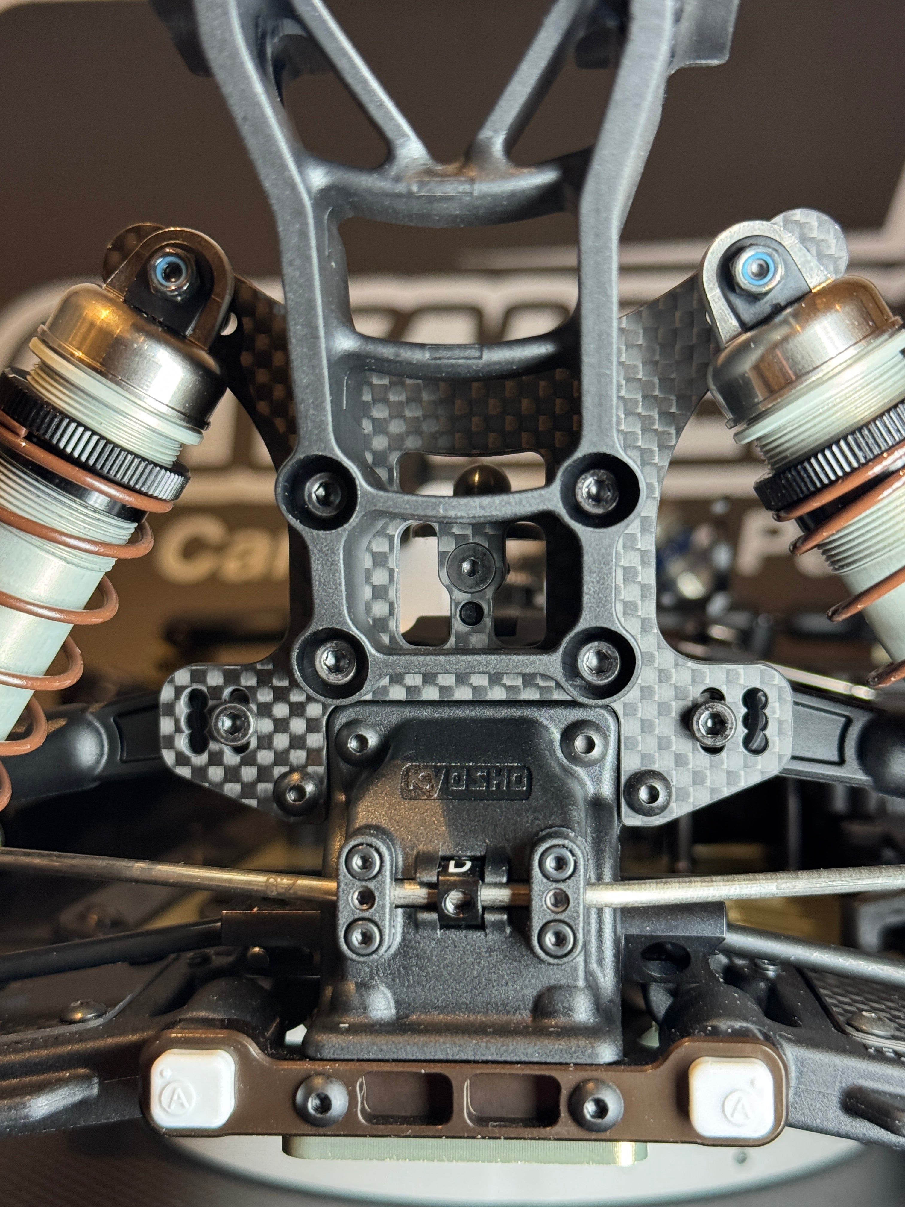 Kyosho MP11 Rear Shock Tower Original – RC Carbon Cavalieri