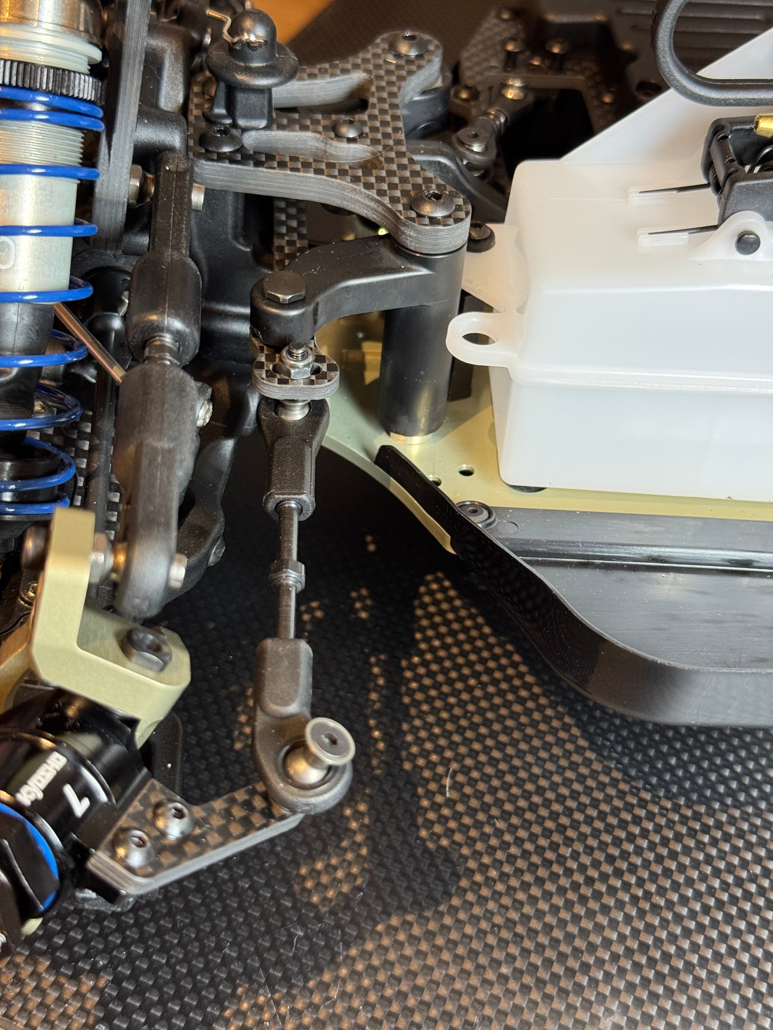 Kyosho MP11 Steering Arm Kit – RC Carbon Cavalieri