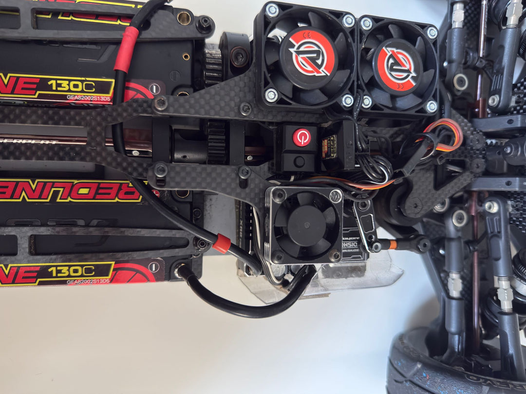 Serpent Cobra SRX8 GTE Single Fan 30mm Support Kit