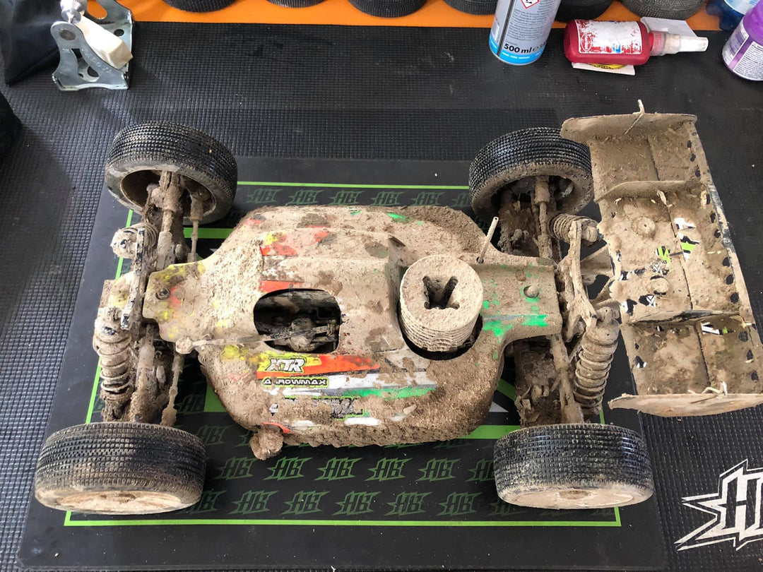 HB Racing D815 - D8 World Spec Air Filter Guard